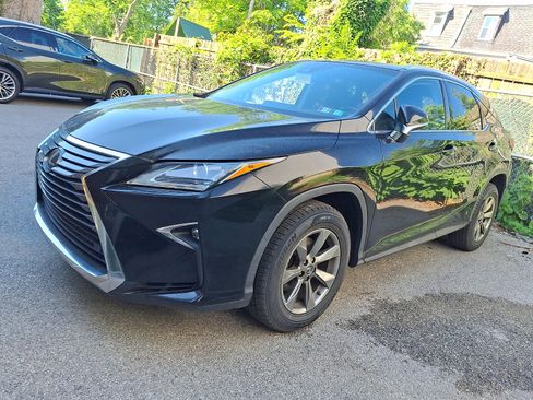 Used 2018 Lexus RX 350 AWD w/ Premium Package image 2