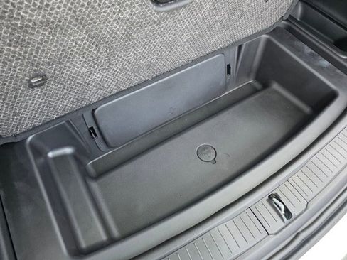 New 2025 Jeep Grand Cherokee L Limited w/ Trailer Tow Package image 24