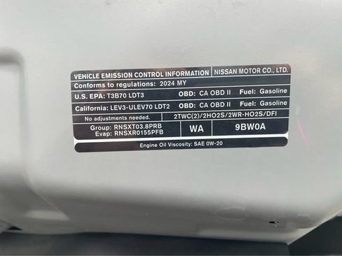 Used 2024 Nissan Frontier PRO-4X w/ Off-Road Protection Package AWD/4WD image 33