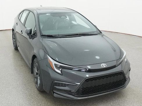 New 2026 Toyota Corolla XSE image 5
