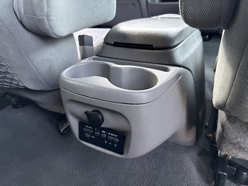 Used 2003 Ford Excursion XLT image 33