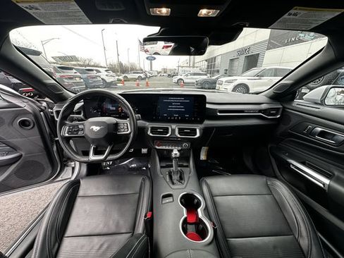 Certified 2024 Ford Mustang GT Premium image 3