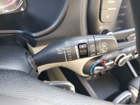 Certified 2024 Kia Soul LX image 30