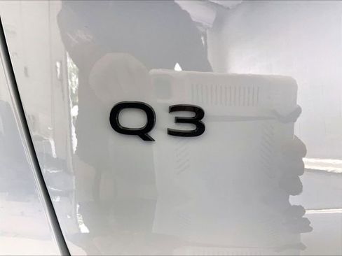 New 2026 Audi Q3 quattro 2.0T AWD/4WD image 9
