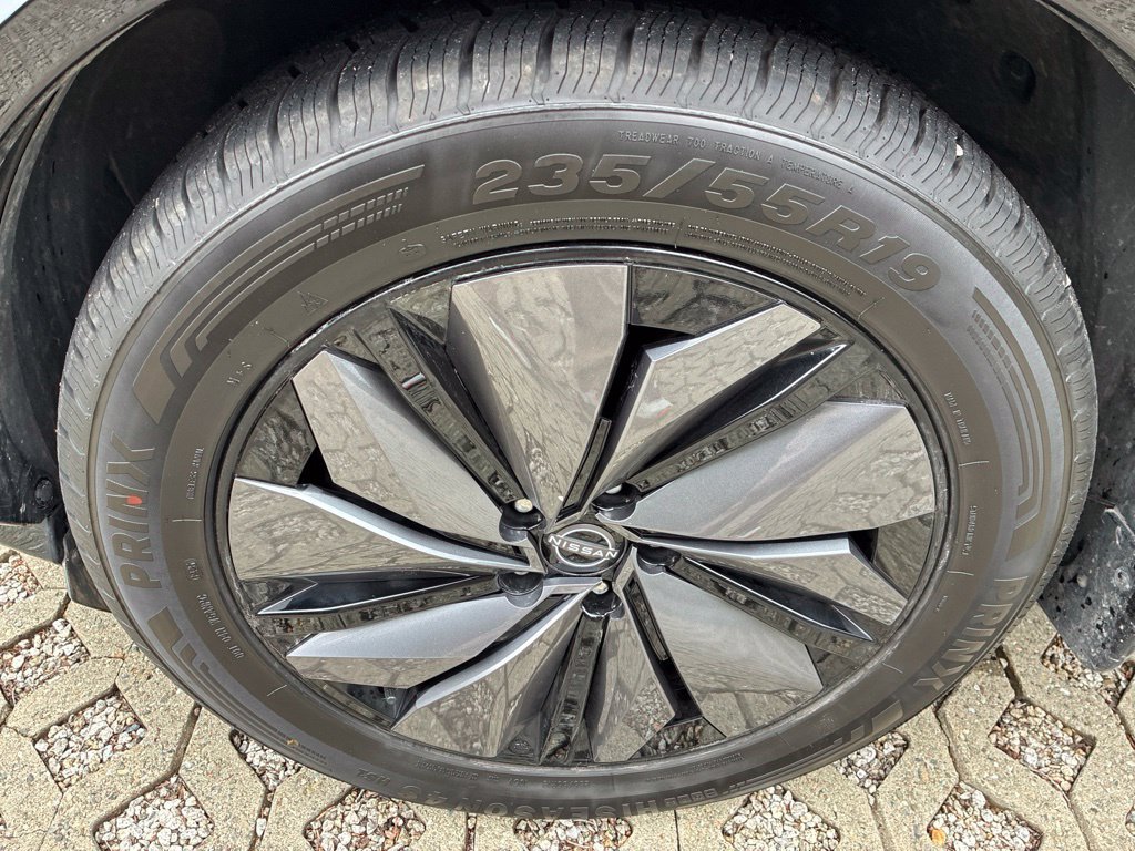 Certified 2024 Nissan Ariya AWD image 10