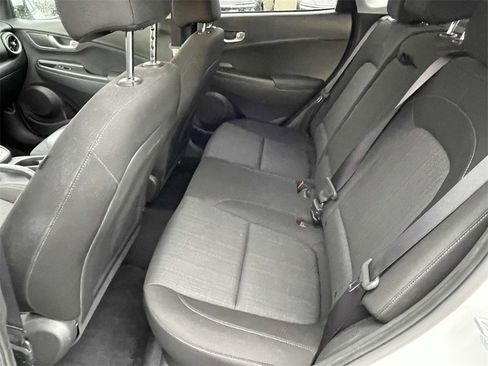 Used 2023 Hyundai Kona SEL w/ Convenience Package image 11
