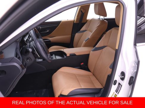 Used 2024 Lexus ES 300h w/ Accessory Package (Z1) FWD image 4