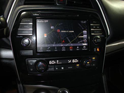 Used 2017 Nissan Maxima 3.5 SV FWD image 15