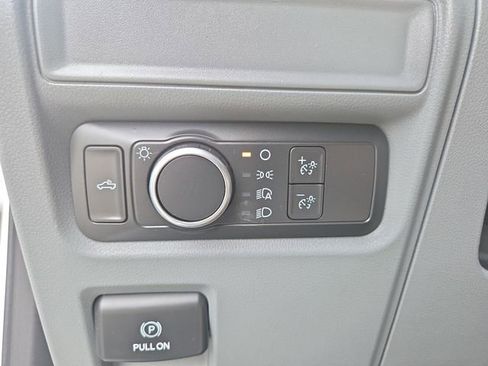 Used 2022 Ford F150 XL w/ Equipment Group 101A High RWD image 18