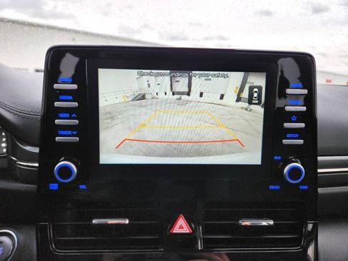 Used 2020 Hyundai Ioniq Blue image 23