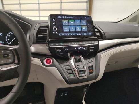 New 2026 Honda Odyssey EX-L image 7