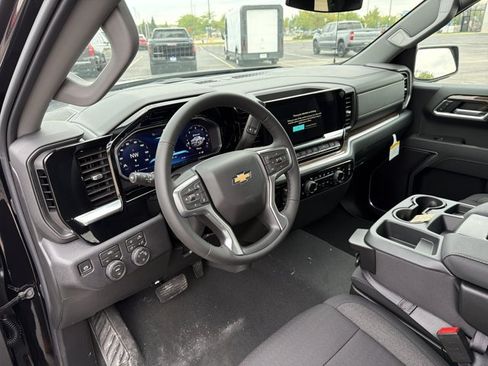 New 2026 Chevrolet Silverado 1500 LT w/ Safety Package AWD/4WD image 12