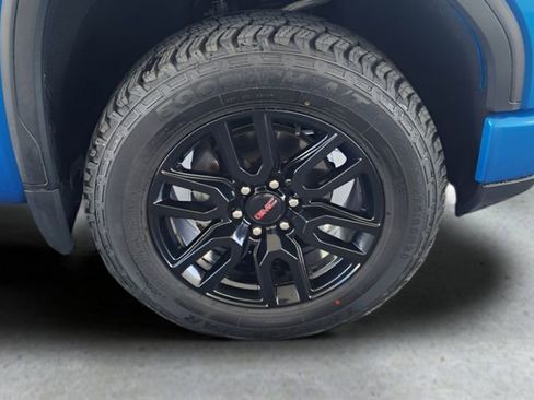 Used 2022 GMC Sierra 1500 Elevation image 13