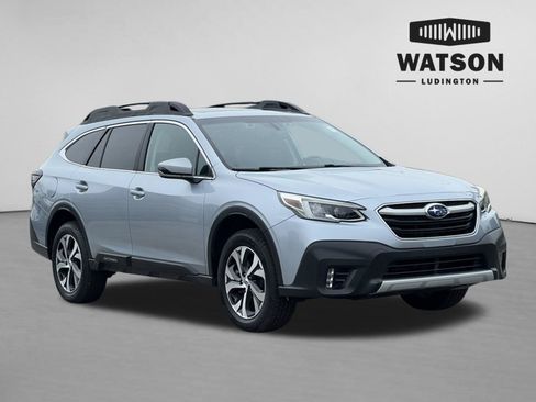 Used 2020 Subaru Outback Limited AWD/4WD image 1