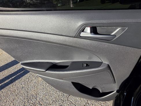 Used 2016 Hyundai Tucson Limited image 35