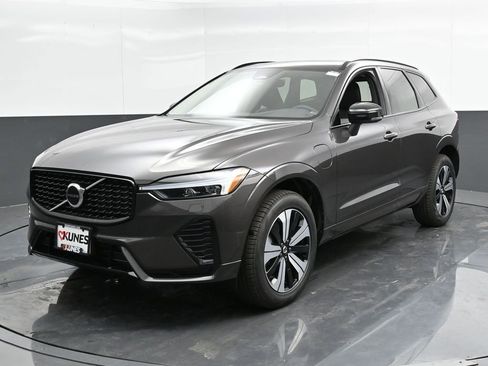 New 2025 Volvo XC60 T8 Core w/ Protection Package Premier image 6