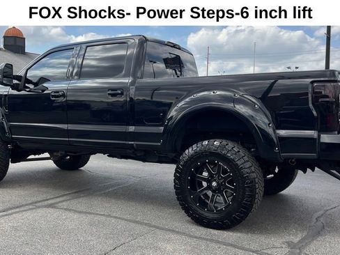 Used 2019 Ford F250 Platinum w/ Platinum Ultimate Package AWD/4WD image 4