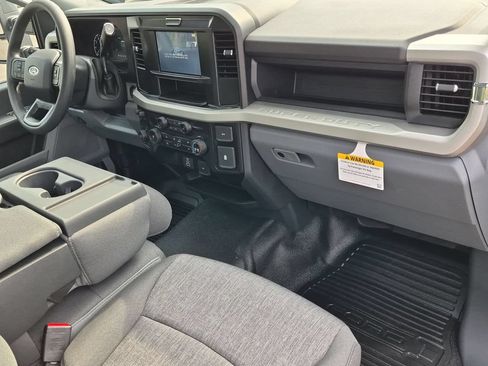 New 2026 Ford F250 XL w/ XL Off-Road Package AWD/4WD image 17
