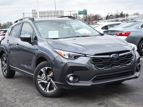 Used 2024 Subaru Crosstrek 2.0i Premium image 2