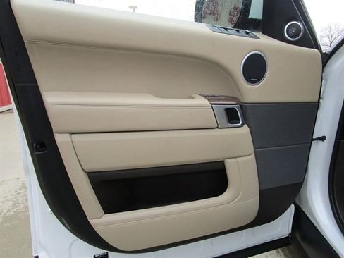Used 2015 Land Rover Range Rover Sport HSE AWD/4WD image 12