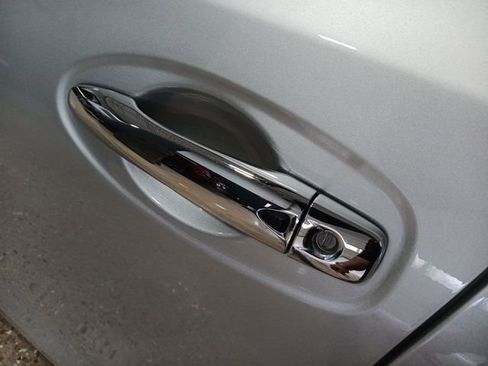 Used 2020 Nissan Rogue SL image 10