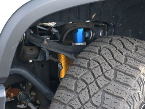 Used 2024 Chevrolet Silverado 2500 ZR2 w/ ZR2 Bison Edition image 38