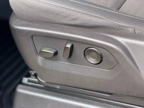 Used 2024 GMC Sierra 1500 Elevation AWD/4WD image 8