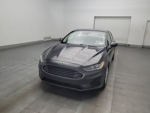 Used 2019 Ford Fusion SE FWD image 15