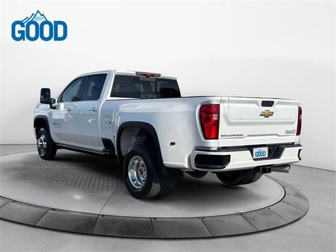 Used 2022 Chevrolet Silverado 3500 High Country image 3