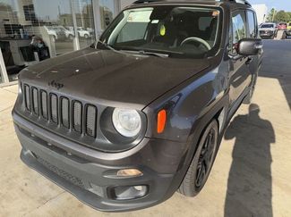 Used 2018 Jeep Renegade Altitude image 1