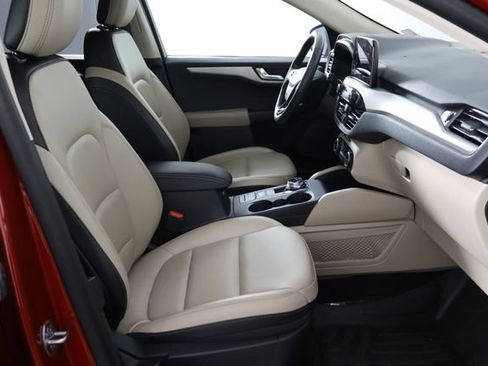 Used 2020 Ford Escape SEL FWD image 18