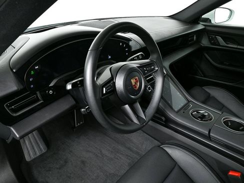 Certified 2025 Porsche Taycan image 4