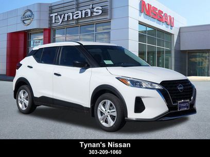 New 2025 Nissan Kicks Play S
