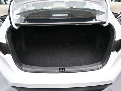 Used 2024 Toyota Corolla LE image 13