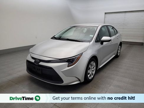 Used 2024 Toyota Corolla LE FWD image 1