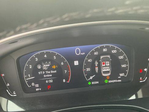 Used 2024 Honda Civic Touring image 25