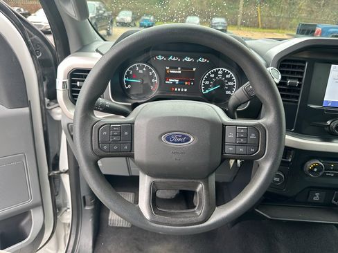 Used 2023 Ford F150 XLT image 17