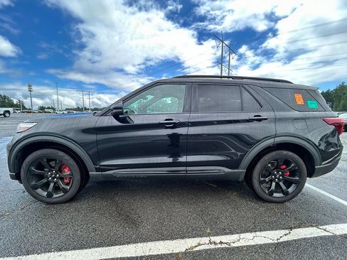 Used 2021 Ford Explorer ST w/ Equipment Group 401A AWD/4WD image 5
