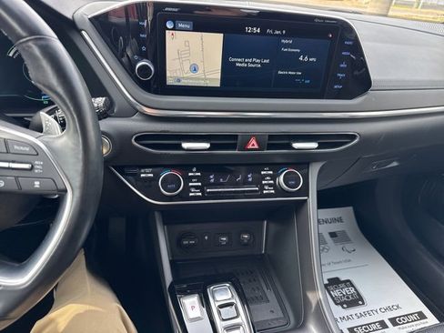 Used 2021 Hyundai Sonata Limited w/ Cargo Package image 17