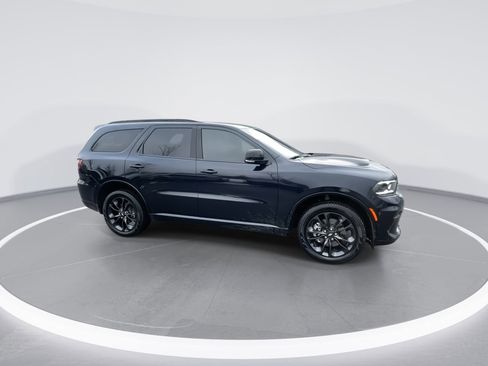Used 2025 Dodge Durango GT image 24