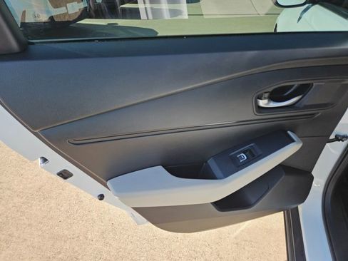 Used 2024 Honda Accord EX image 11