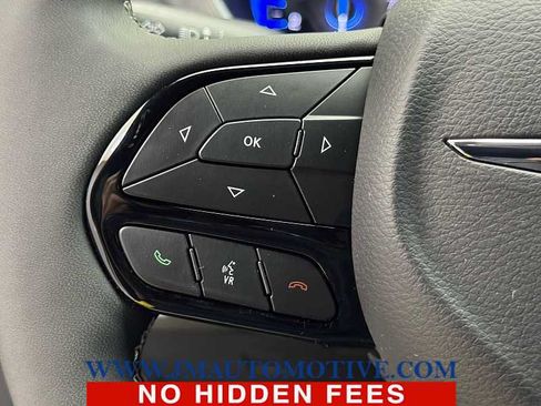 Used 2024 Chrysler Pacifica Touring-L w/ S Appearance Package AWD/4WD image 43