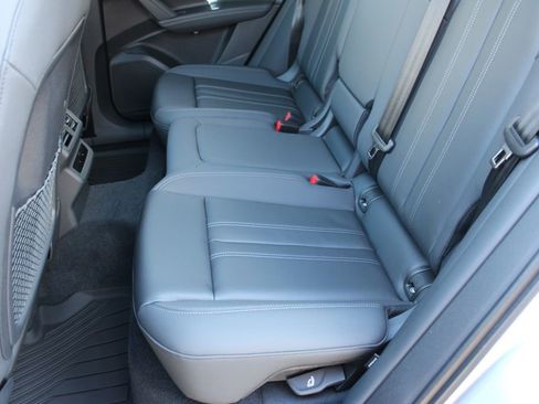 New 2025 Audi Q5 Premium Plus image 22