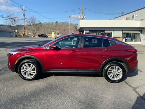 Used 2024 Buick Envista Preferred w/ Convenience II Package image 34