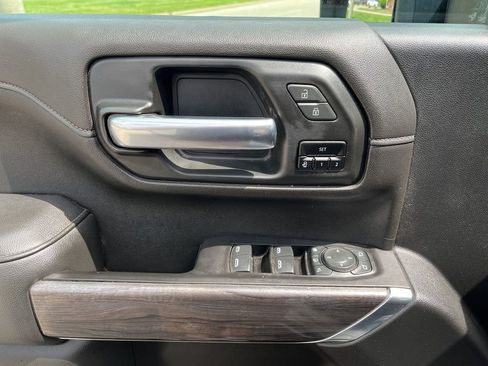 Used 2020 Chevrolet Silverado 3500 LTZ w/ LTZ Convenience Package AWD/4WD image 53