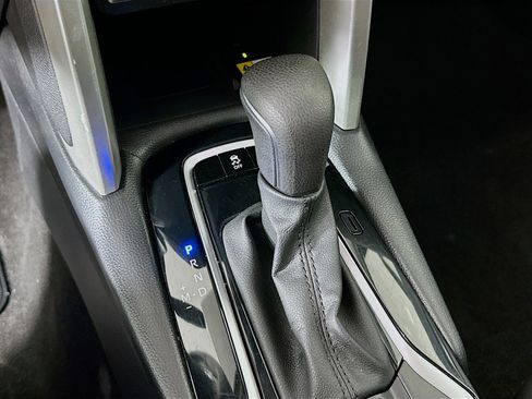 Used 2023 Toyota Corolla Cross LE image 23