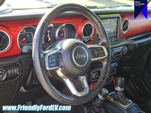 Used 2020 Jeep Wrangler Unlimited Rubicon AWD/4WD image 17
