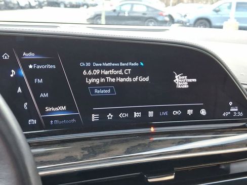 Used 2024 Cadillac Escalade Premium Luxury image 20