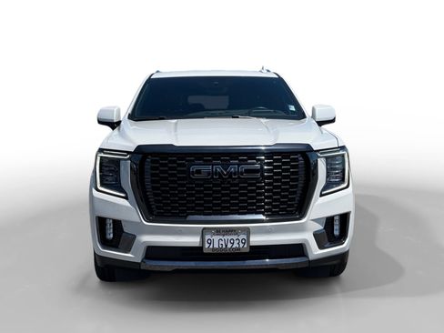 Used 2024 GMC Yukon XL Denali Ultimate AWD/4WD image 8