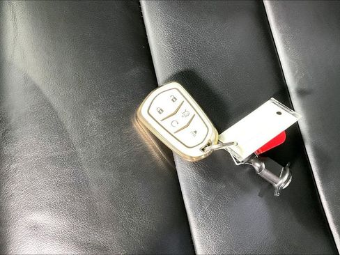 Used 2023 Cadillac XT4 Premium Luxury w/ Cold Weather Package image 10